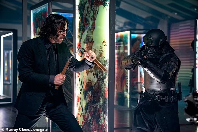 “John Wick 4″: Keanu Reeves pasó tres meses de entrenamiento para realizar estas escenas de riesgo