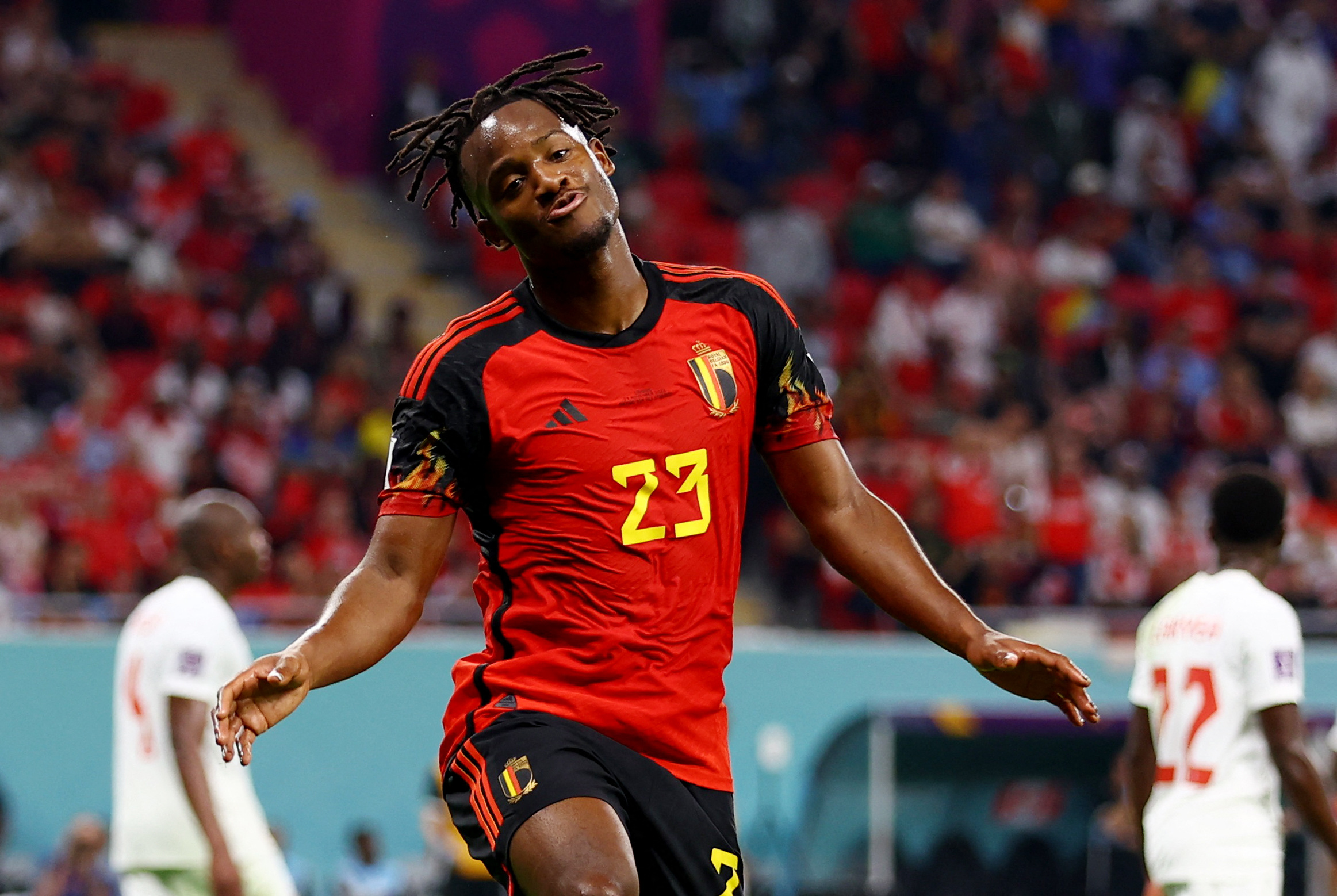 Michy Batshuayi marcó el 1-0 para Bélgica ante Canadá (REUTERS/Siphiwe Sibeko)