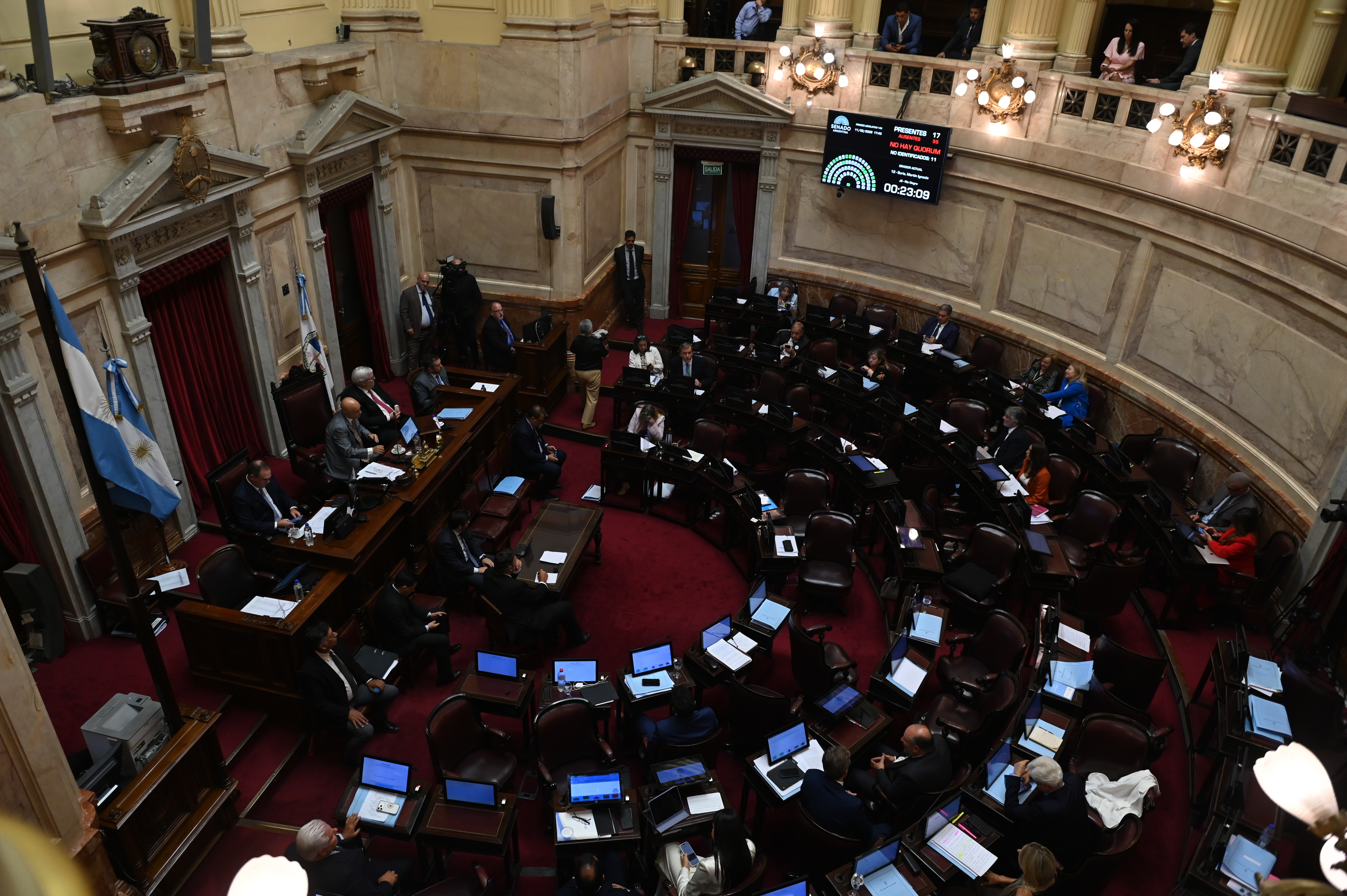 Pesa 40 toneladas y su parte superior estuvo perdida casi un siglo: Ramsés II vuelve a reinar tras increíble reconstrucción de su estatua