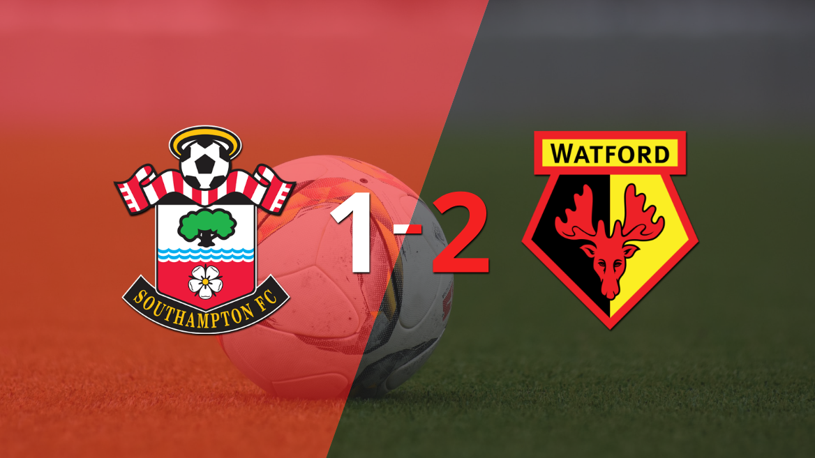 Watford gana 2-1 a Southampton con doblete de Cucho Hernández