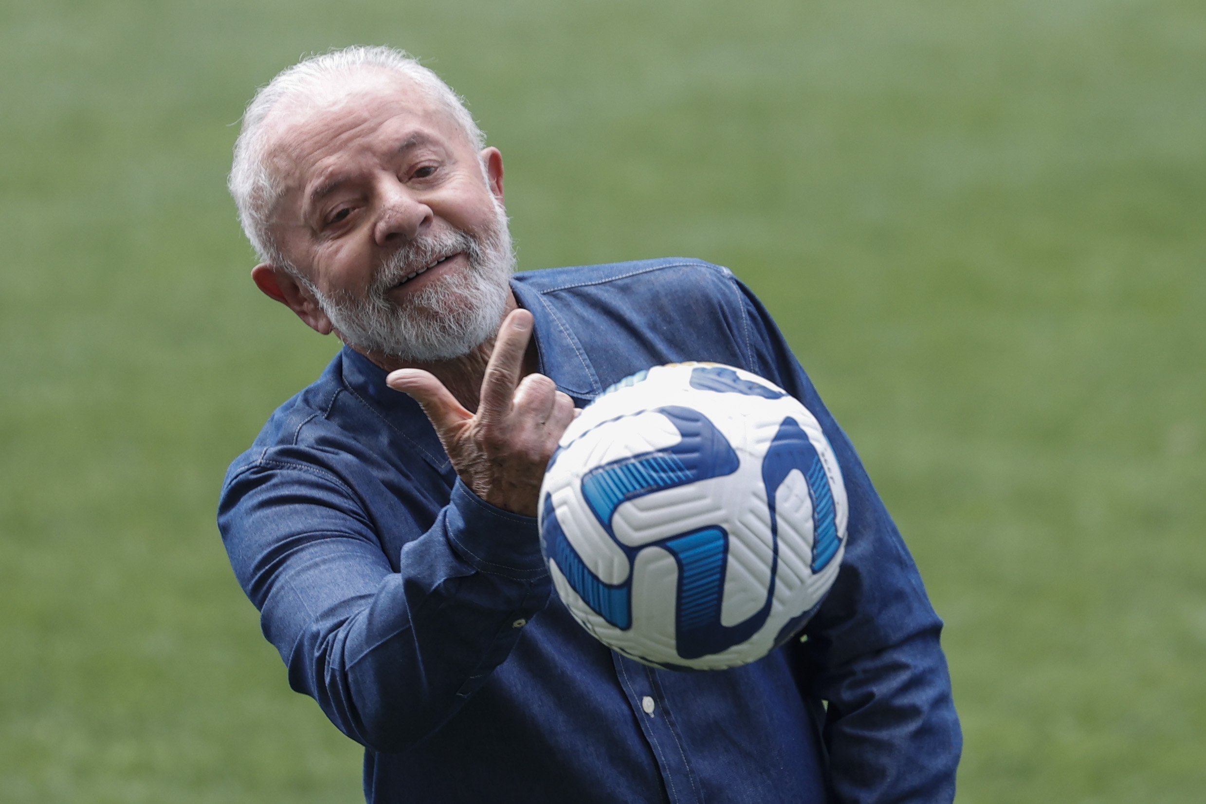 Un gobernador impulsará una versión más estricta de la ley de Ficha Limpia y este año se reactivará el debate