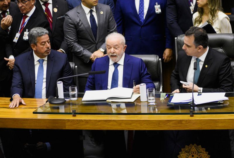 Lula revocó más de 10 decretos firmados por Bolsonaro. REUTERS/Jacqueline Lisboa 