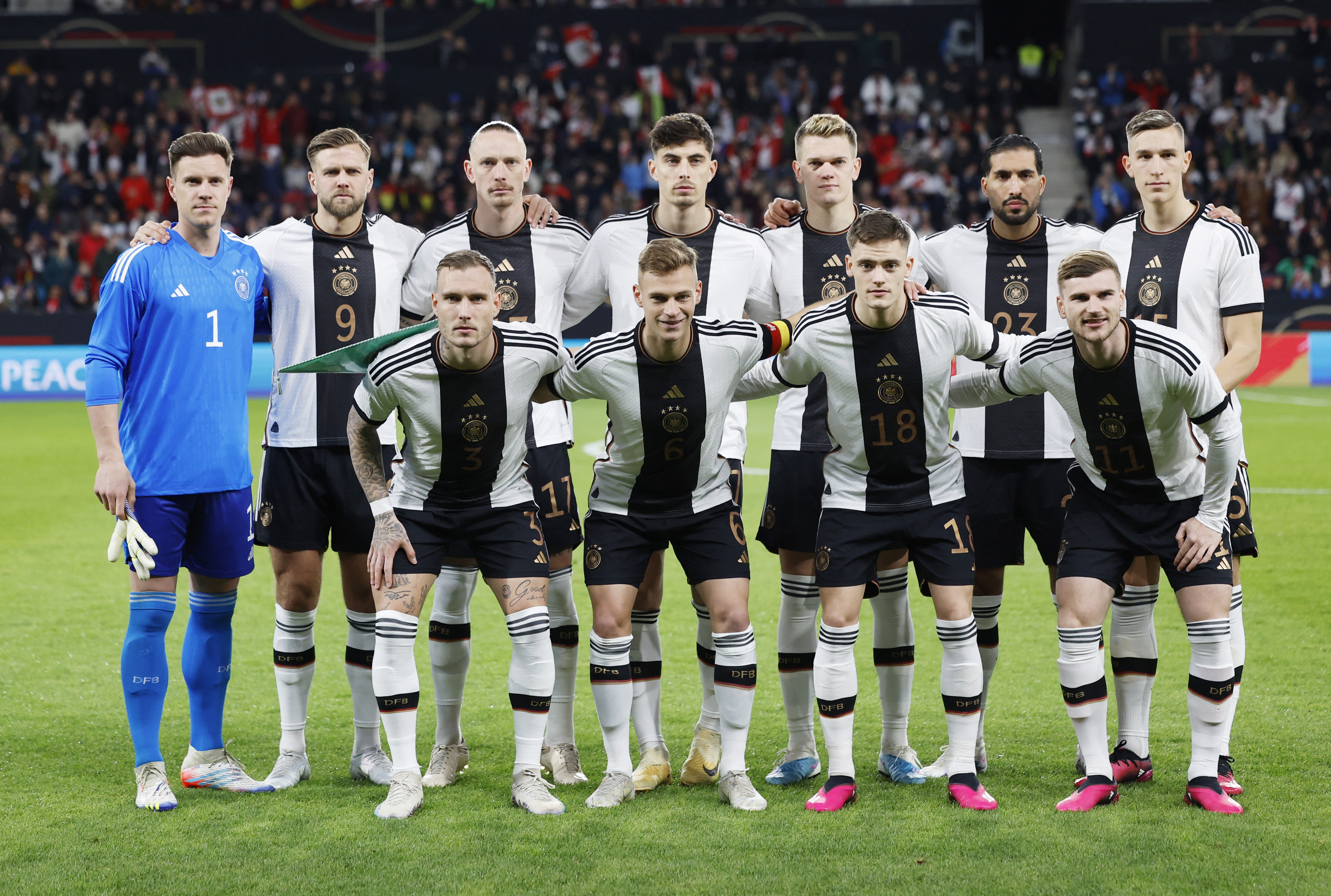 Soccer Football - International Friendly - Germany v Peru - MEWA Arena, Mainz, Germany - March 25, 2023 Germany players pose for a team group photo before the match REUTERS/Heiko Becker