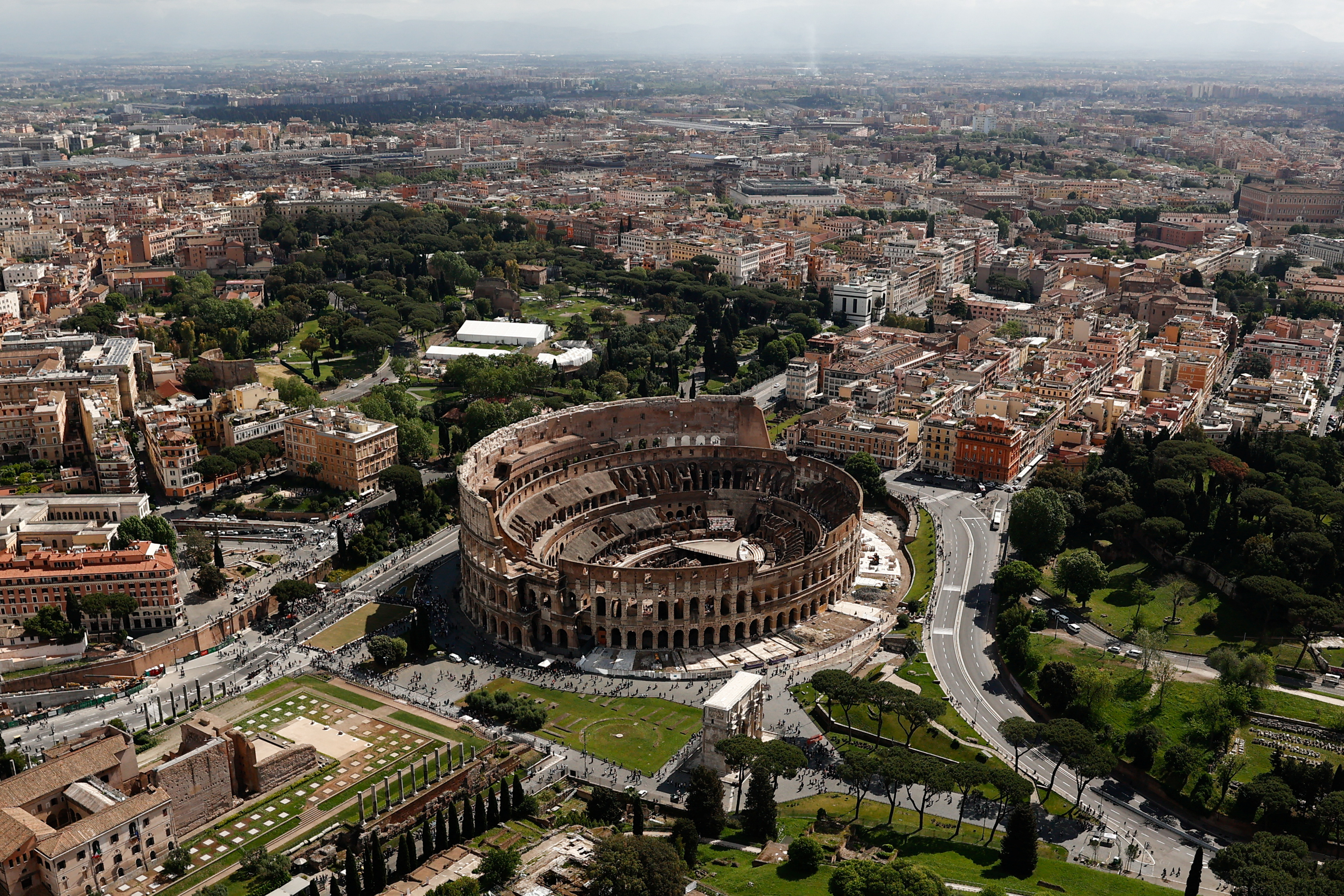 Roma analiza utilizar sus t&uacute;neles como refugios contra el calor