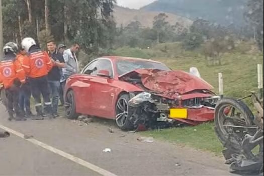 Dos campesinos murieron tras ser arrollados por un BMW en Boyacá
