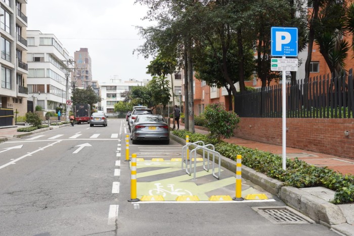 Desde este martes 24 de enero, comenzaron a regir las nuevas tarifas de Zonas de Parqueo Pago en Bogotá. Alcaldía de Bogotá