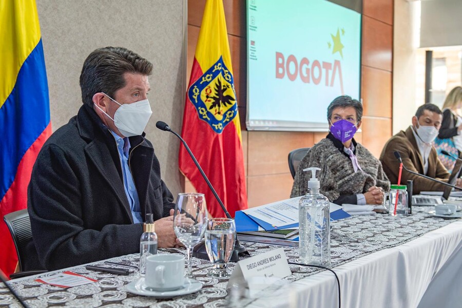 Diego Molano en reunión de seguridad en las protestas en Bogotá del 2021