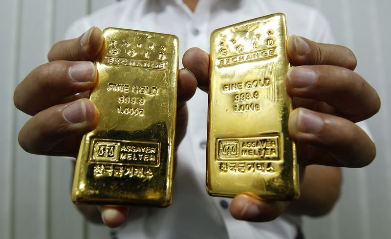 Oro: impulso a las exportaciones mineras argentinas y revuelta en Suiza contra los refinadores, por el arancel de EEUU