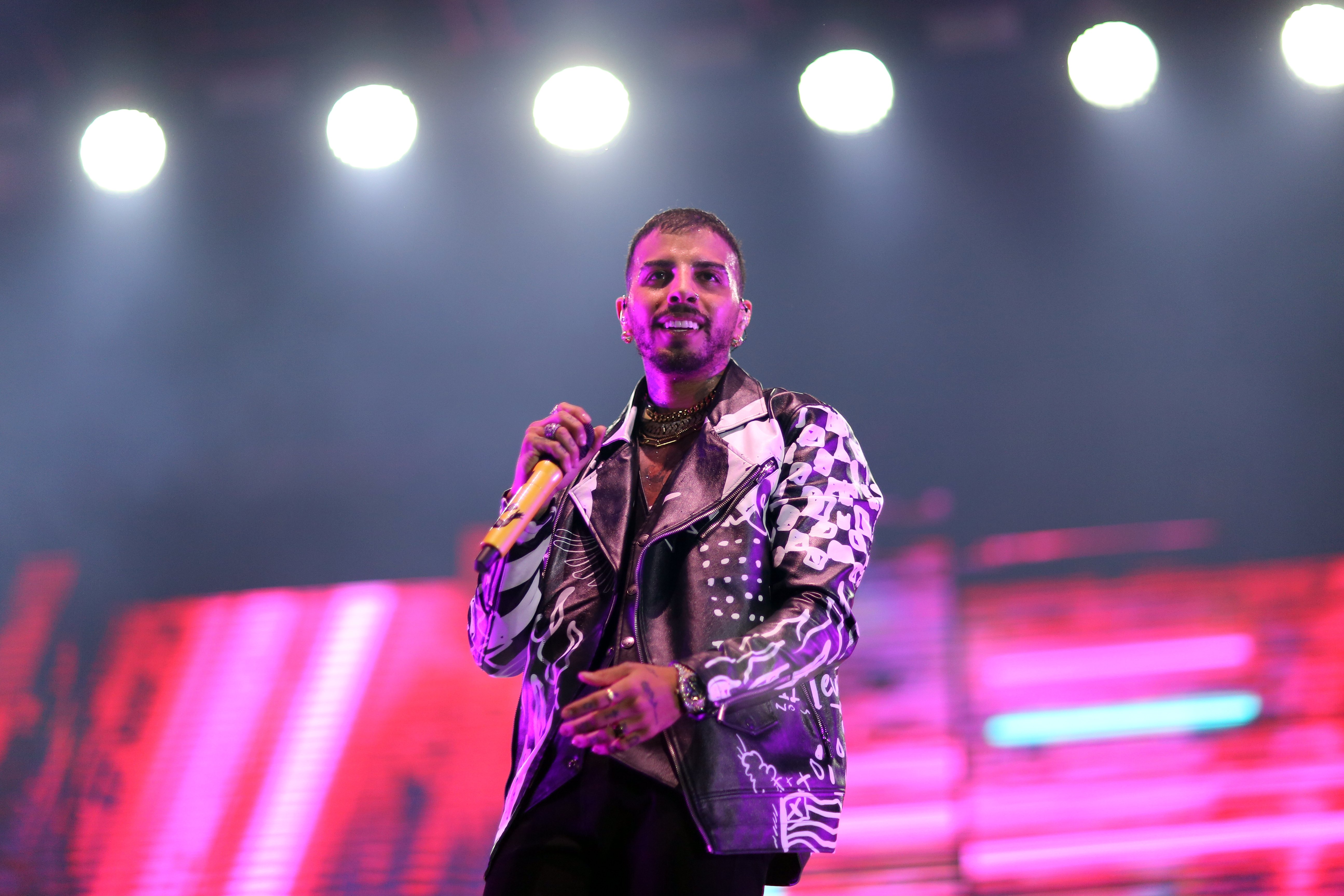 MESQUITE, TX - DECEMBER 11: Puerto Rican rapper Rauw Alejandro performs on stage during his 'World' Tour 2021 at Mesquite Arena on December 11, 2021 in Mesquite, Texas. (Photo by Omar Vega/Getty Images)