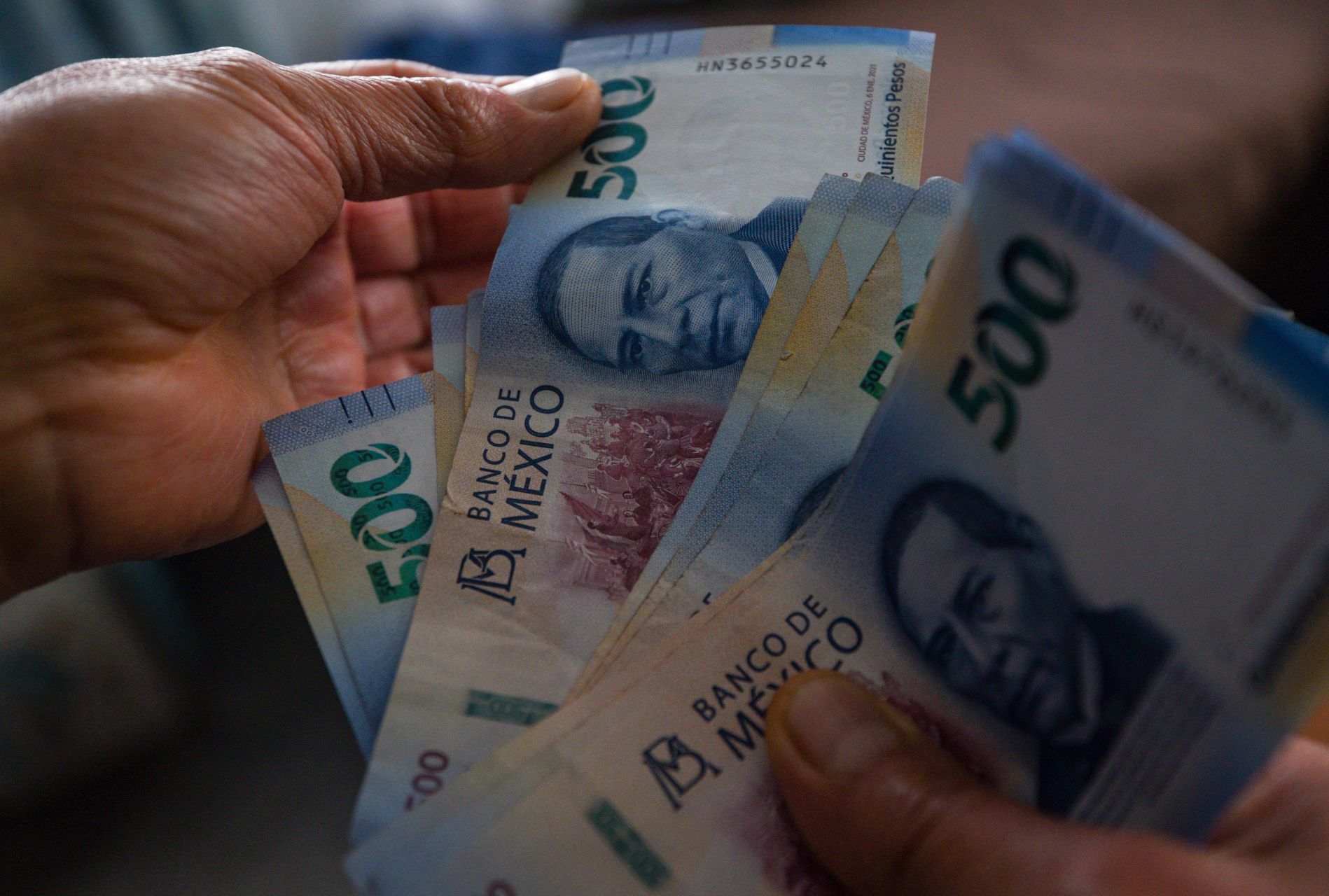 Los precios varían según el servicio. (Foto: Cuartoscuro)