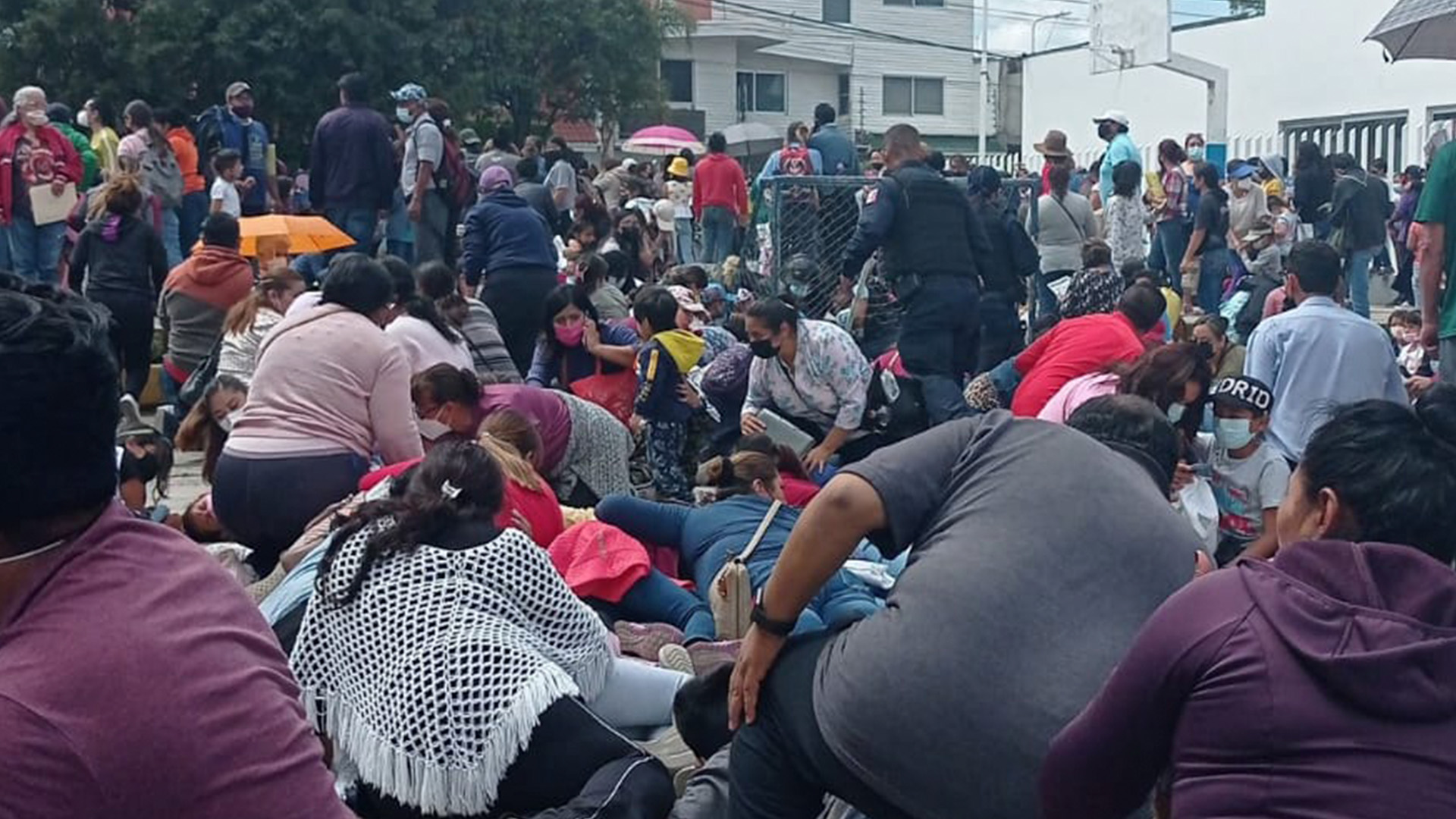 Registraron una balacera en centro de vacunación infantil contra COVID en Puebla 