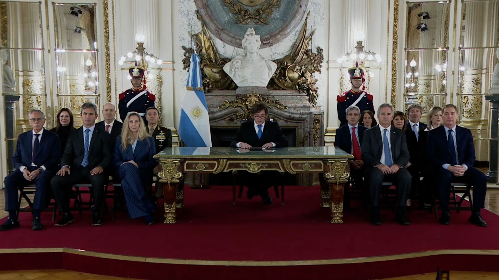 El Gobierno destacó la repercusión de la cadena nacional por Malvinas y aspira a prolongar el efecto