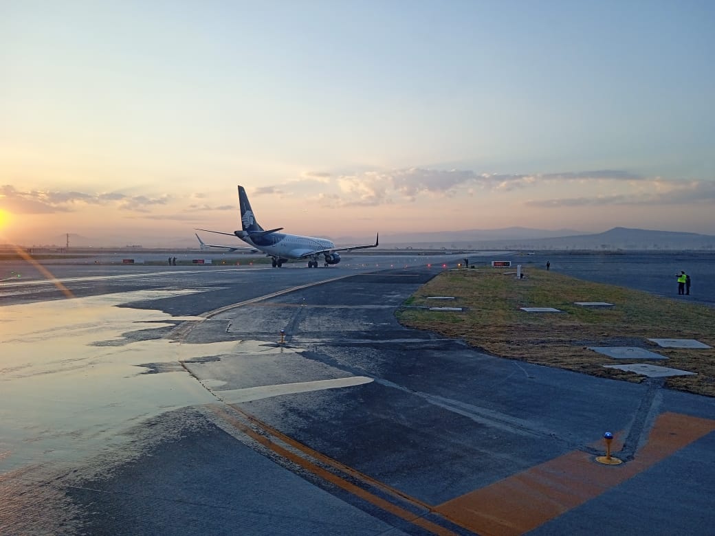 Vuelo Inaugural Internacional Aeropuerto Felipe Ángeles. Foto: Twitter @janithithitha