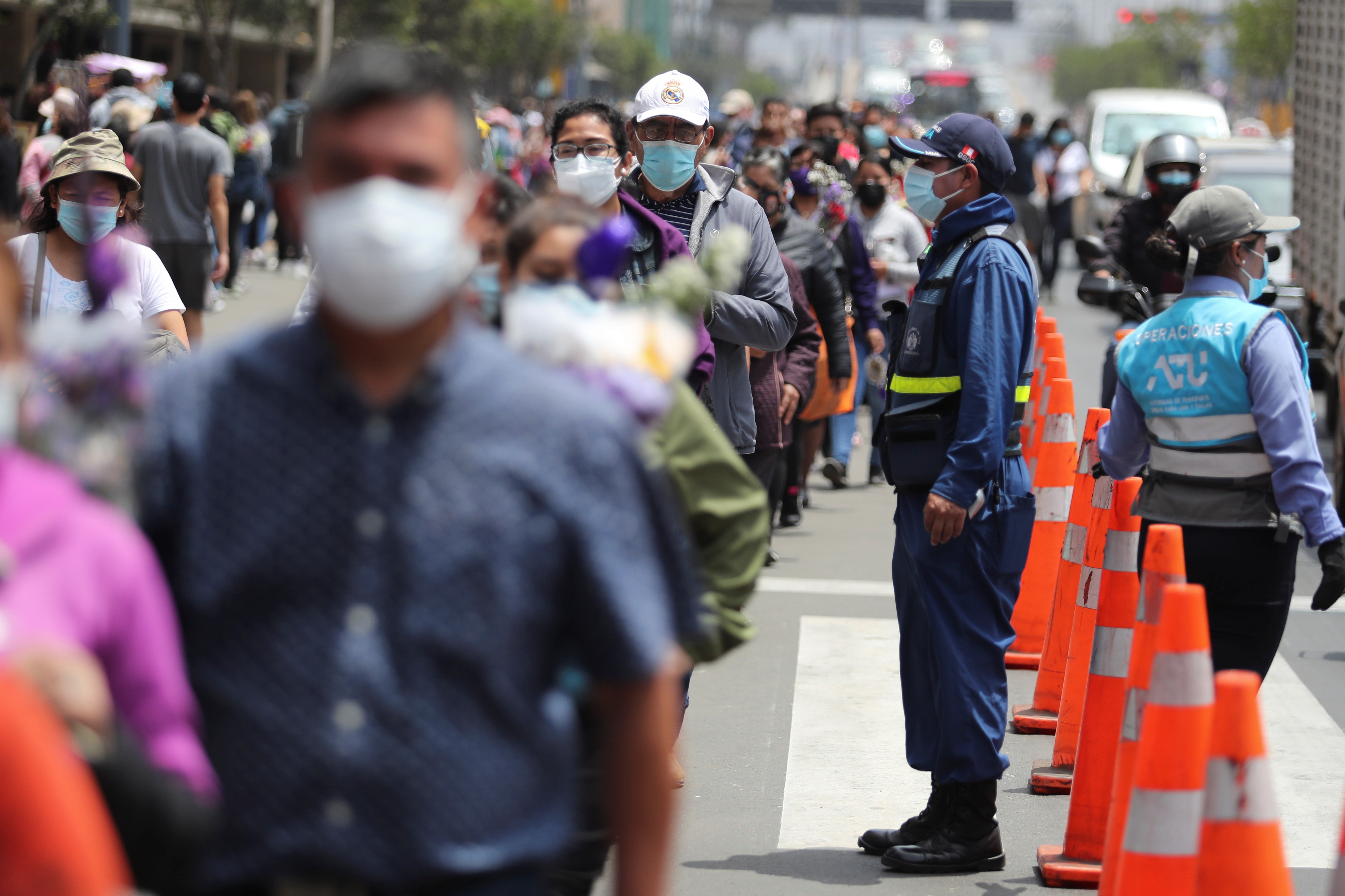 COVID-19: Lima Metropolitana y Callao siguen en nivel de alerta alto. REUTERS/Sebastian Castaneda