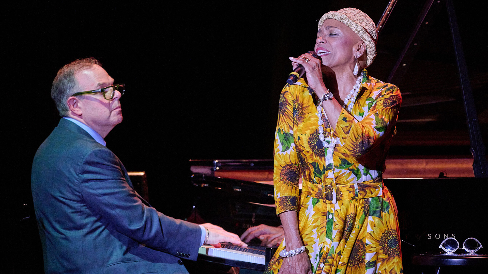 Choque en la autopista Rosario-Buenos Aires: una mujer quedó atrapada y tuvo que ser rescatada