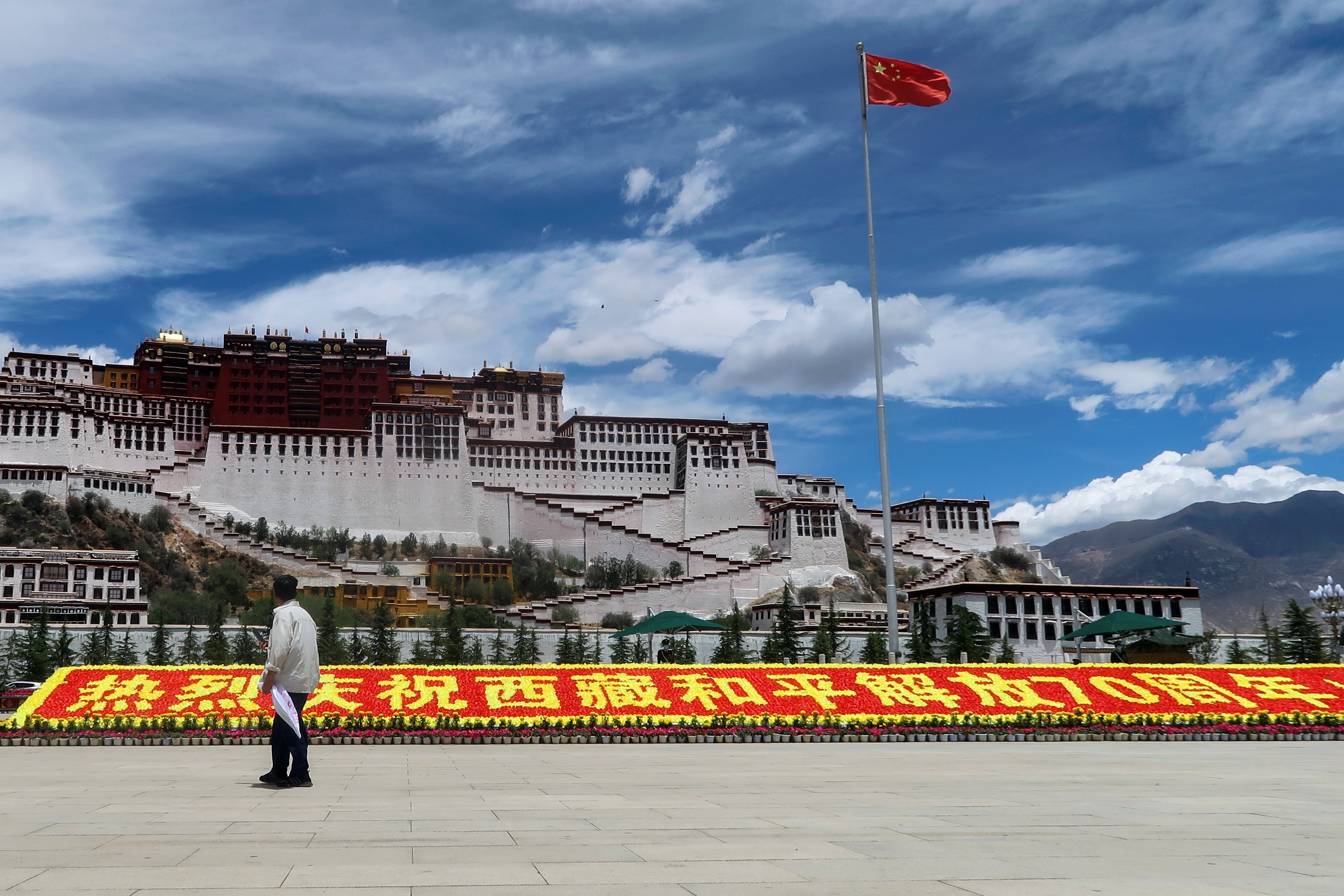 Monjes encarcelados y un legado cultural bajo amenaza: por qué avanza la represión china en el Tíbet