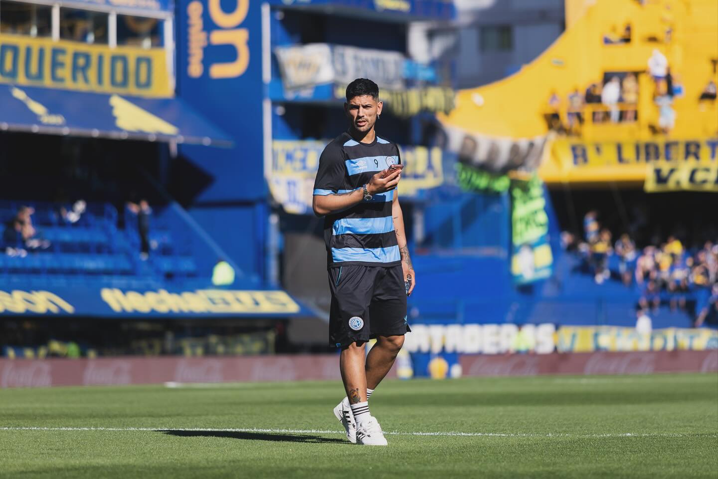 El nuevo goleador que busca Boca Juniors: Belgrano lo catalog&oacute; como el "Haaland sudamericano" y puso una innegociable condici&oacute;n