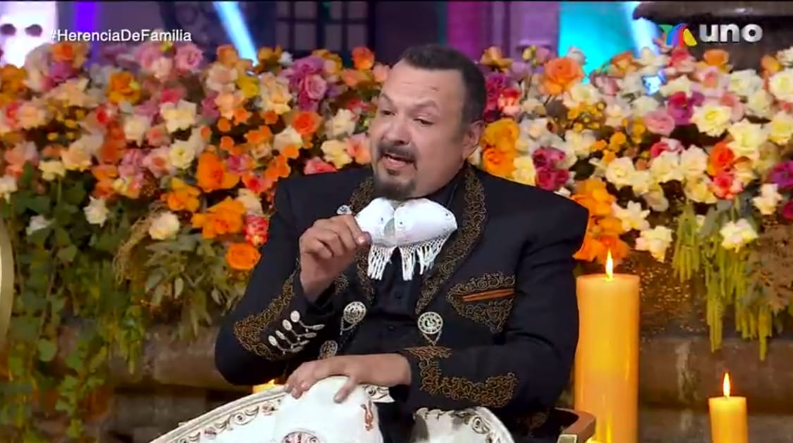 Pepe Aguilar recordó junto a sus hijos el legado de 'Don Antonio', su padre  - Infobae