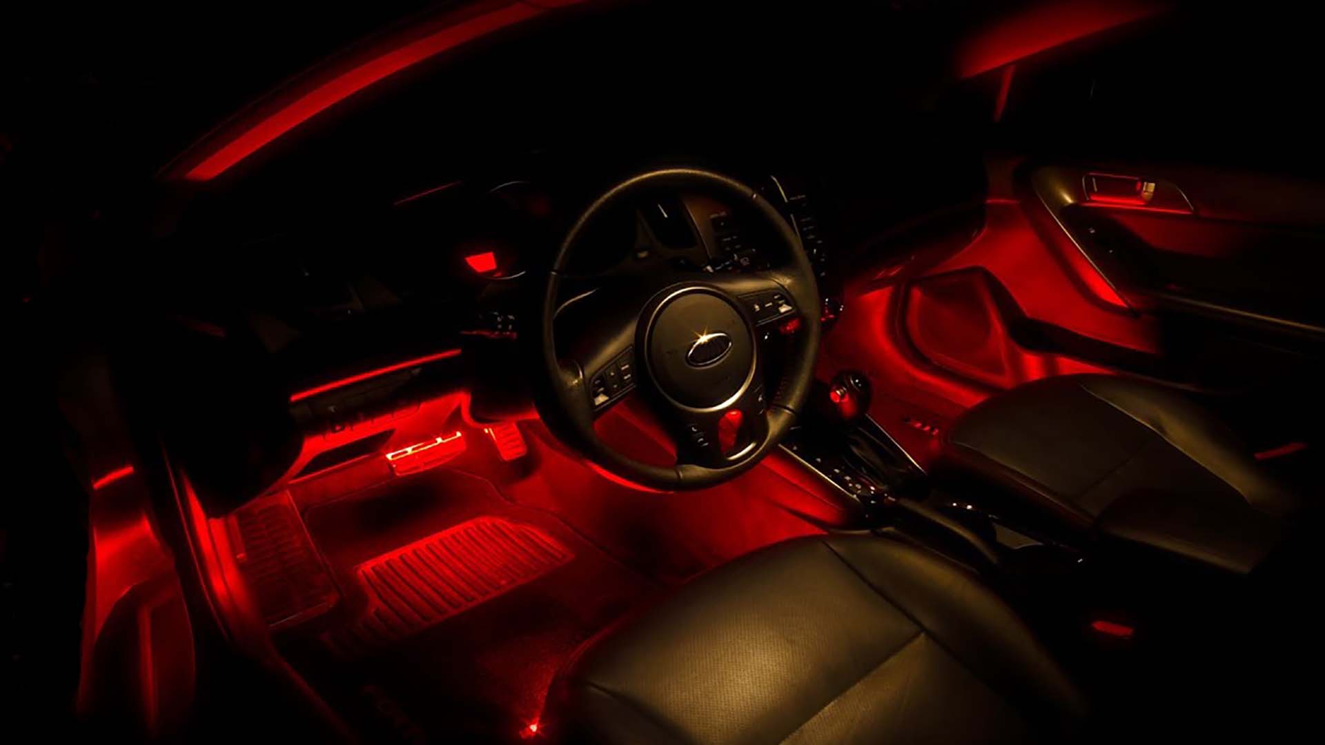 La ambientación de los autos es un modo de alertar de la proximidad de una luz roja, aunque sólo sería realmente efectiva de noche