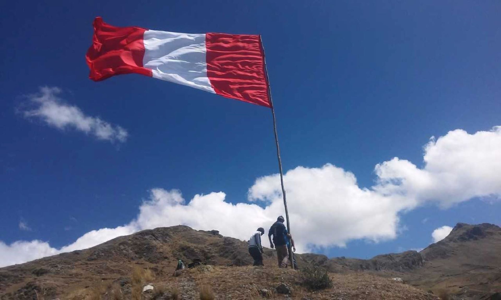 Conoce las banderas que Perú ha tenido en toda su historia - Infobae