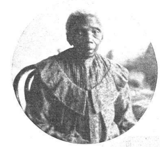 Felipa Larrea, una de sus últimas fotografías. Nació esclava en los tiempos de la Revolución de Mayo. Fuente Revista Caras y Caretas.
