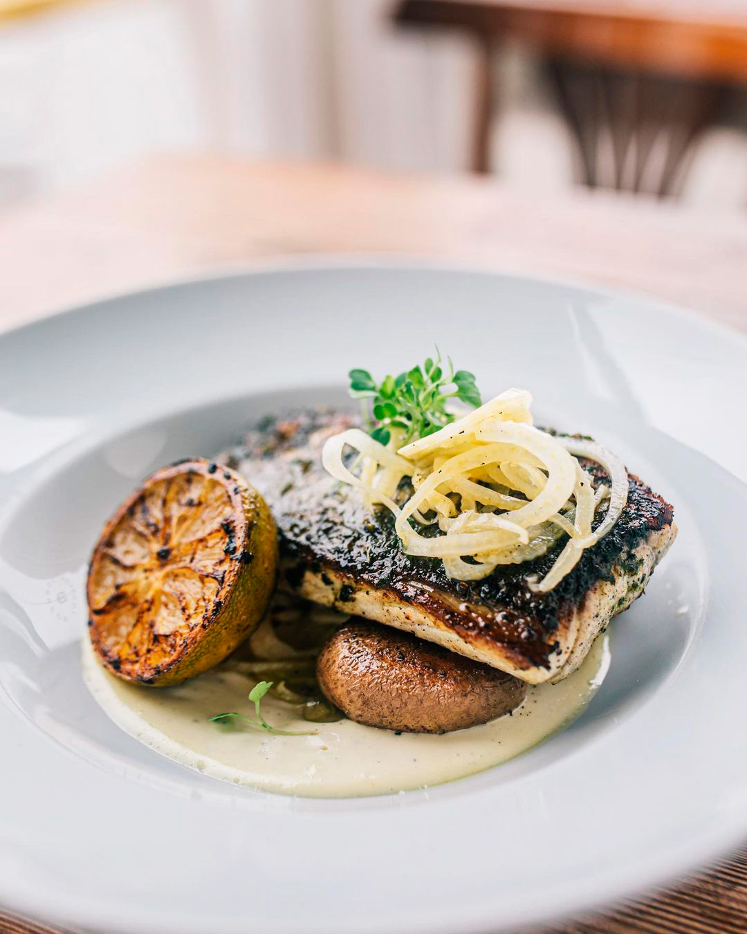 La pesca del día, el plato favorito de los comensales del Torreón del Monje