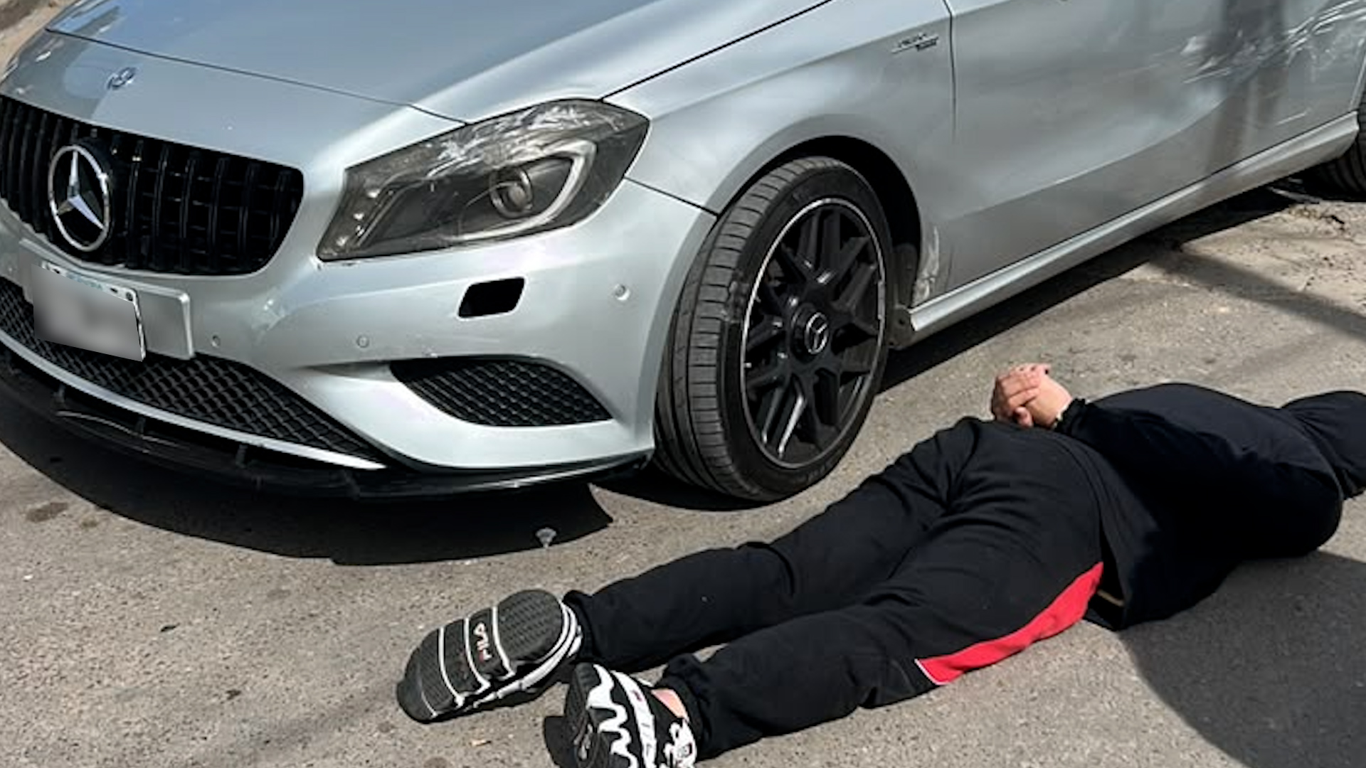 La Matanza: rob&oacute; un Mercedes Benz que debe $7 millones en multas y lo detuvieron al d&iacute;a siguiente