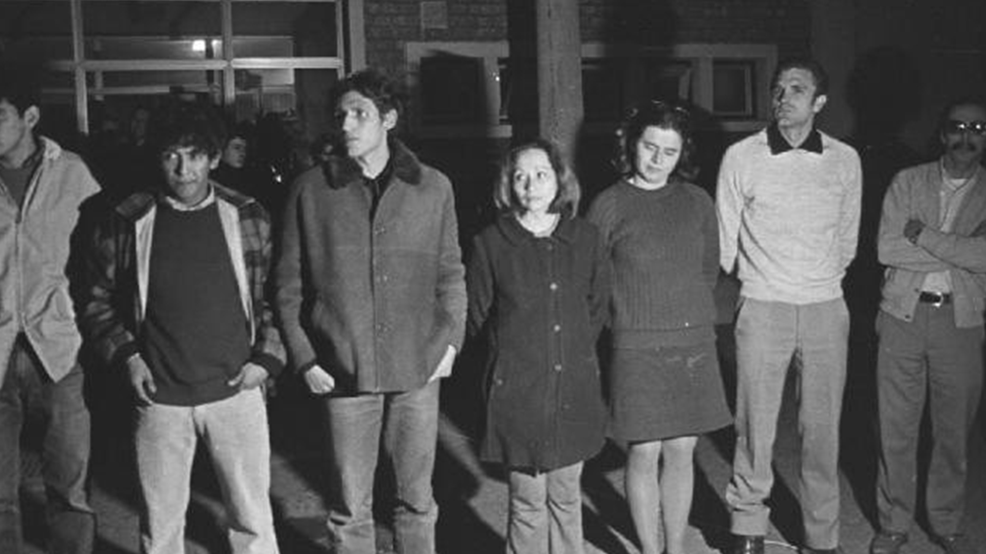 Los guerrilleros detenidos en agosto de 1972 después de fugarse del penal de Rawson e intentar tomar un avión en Trelew para escapar a Chile