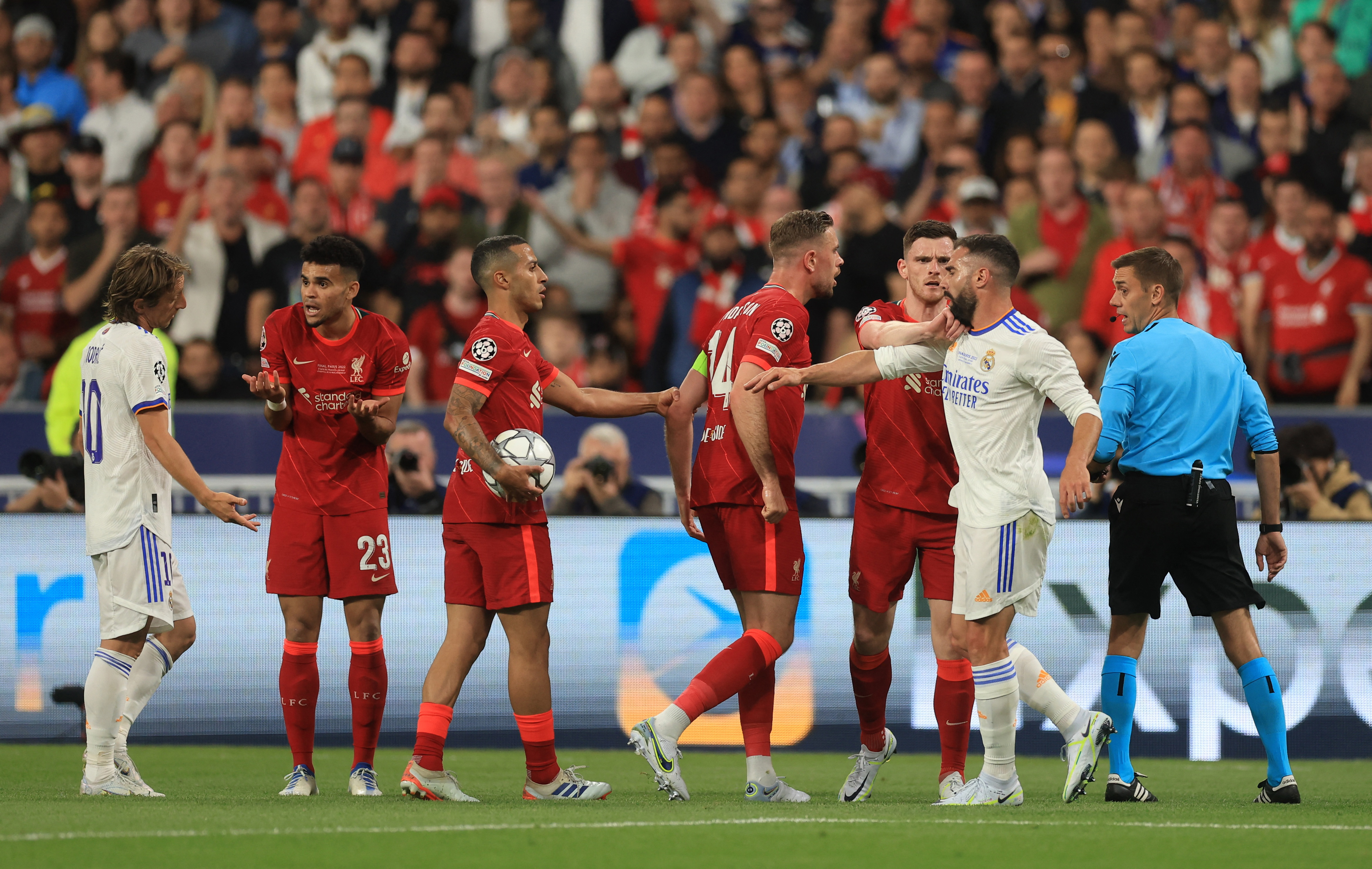 La final de la Champions League entre el Liverpool y Real Madrid tuvo varios momentos de tensión. 