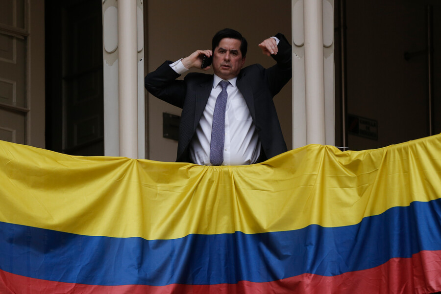 Convertir a Colombia en un estado federal: la polémica propuesta de Juan Fernando Cristo