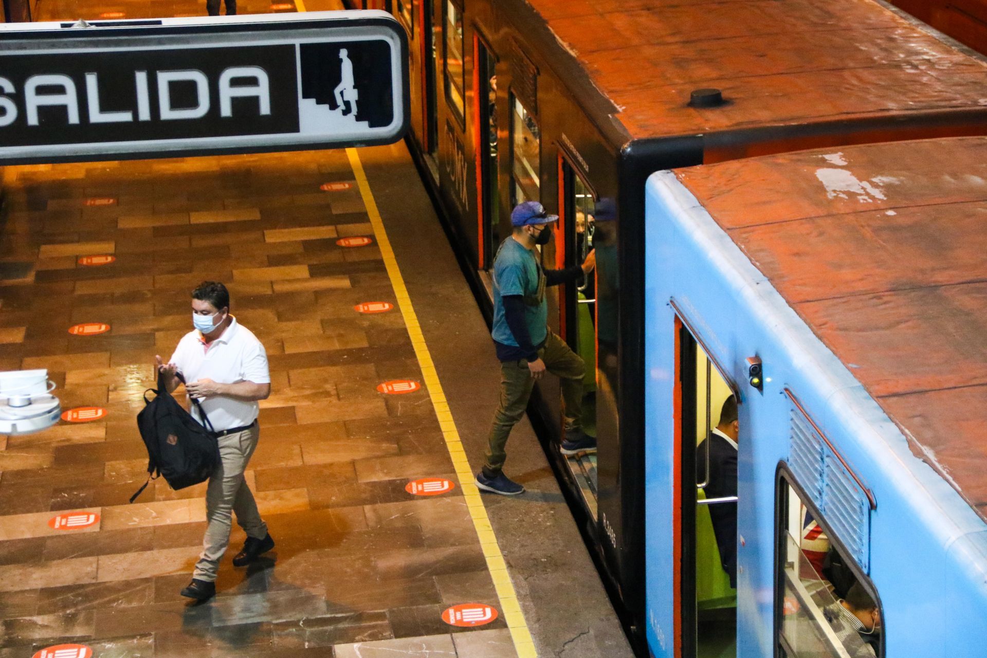 Metro hoy 27 de mayo: se normaliza servicio en la Línea 8 tras rescate de perrito