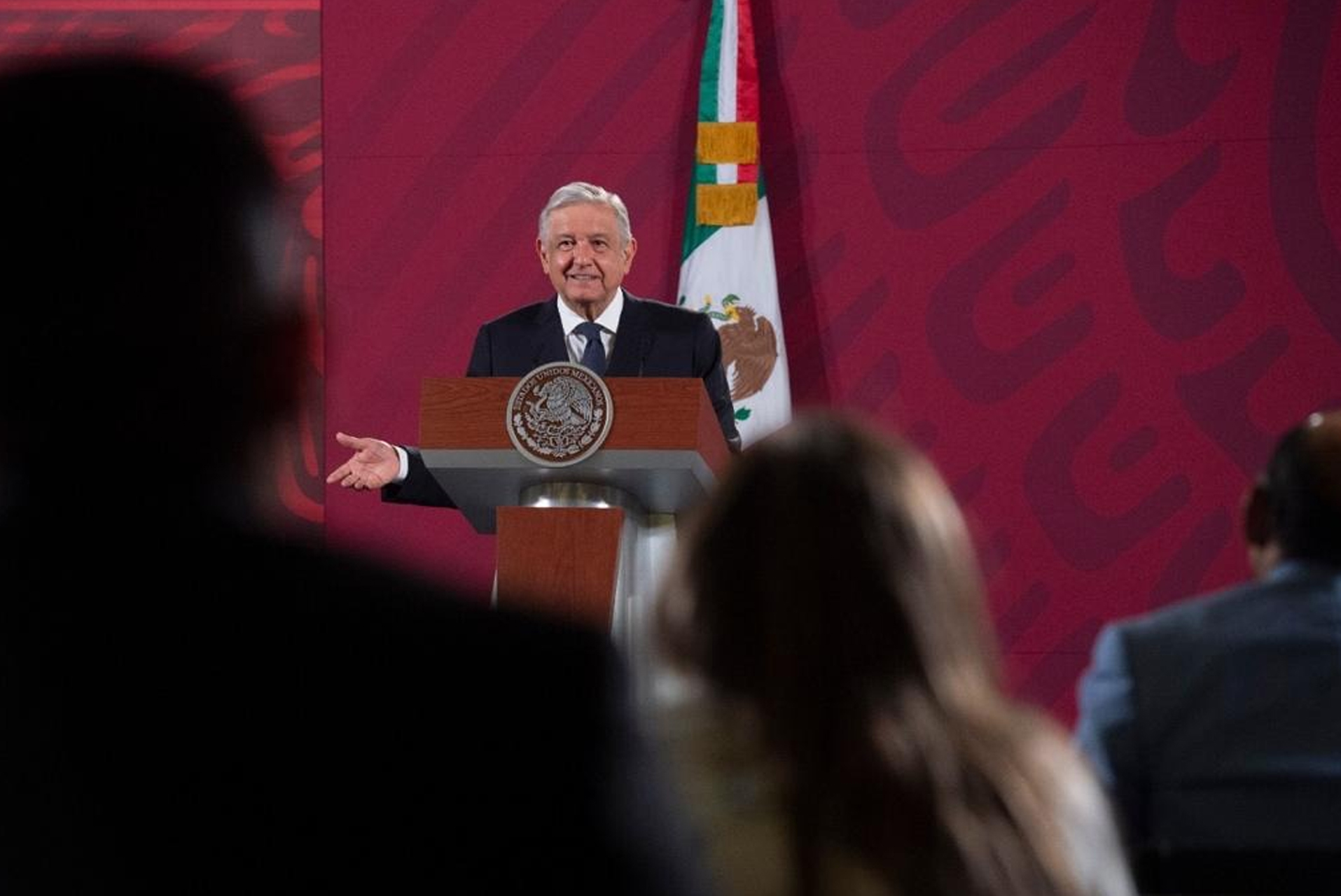El presidente de México, Andrés Manuel López Obrador, expresó su desacuerdo con la intervención de colectivos de mujeres a la imagen de Francisco I. Madero (Foto: Andrea Murcia/Cuartoscuro)