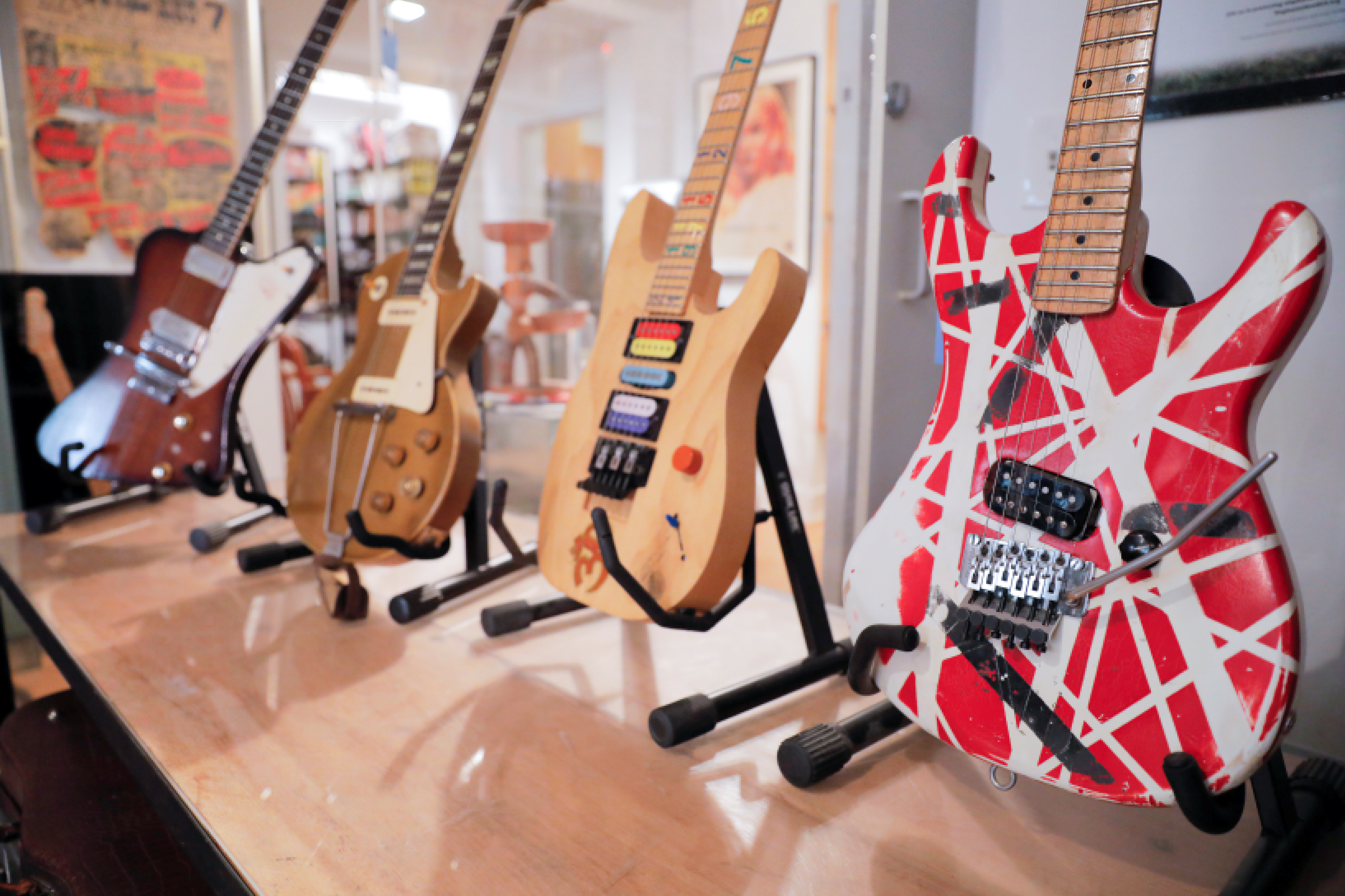 Guitarras Gibson Les Paul (REUTERS/Andrew Kelly)