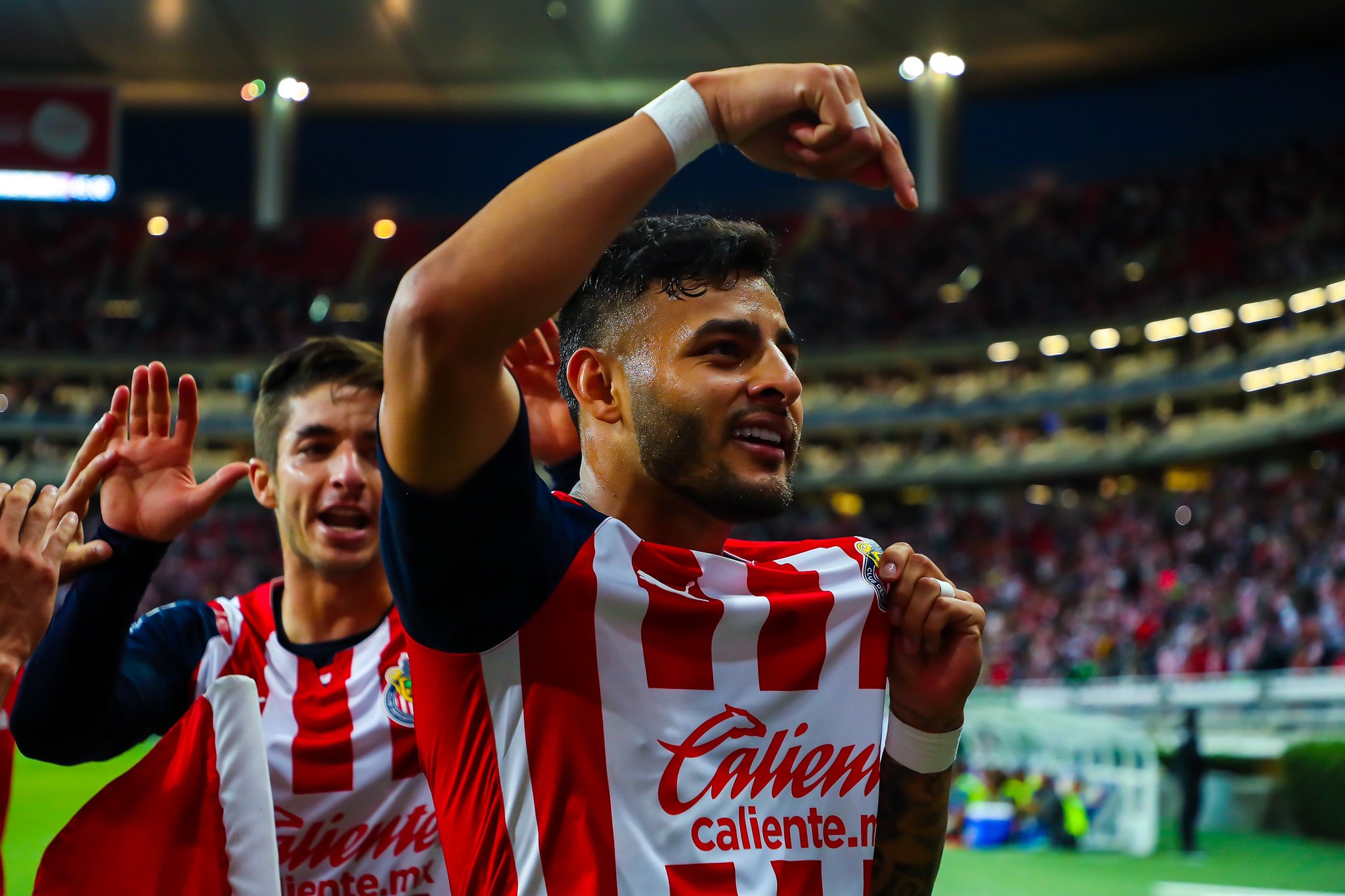 alexis アレクシスchivas チーバス・グアダラハラ ユニフォーム 赤白 チーバス・グアダラハラ 2024-25 ユニフォーム - ユニ11