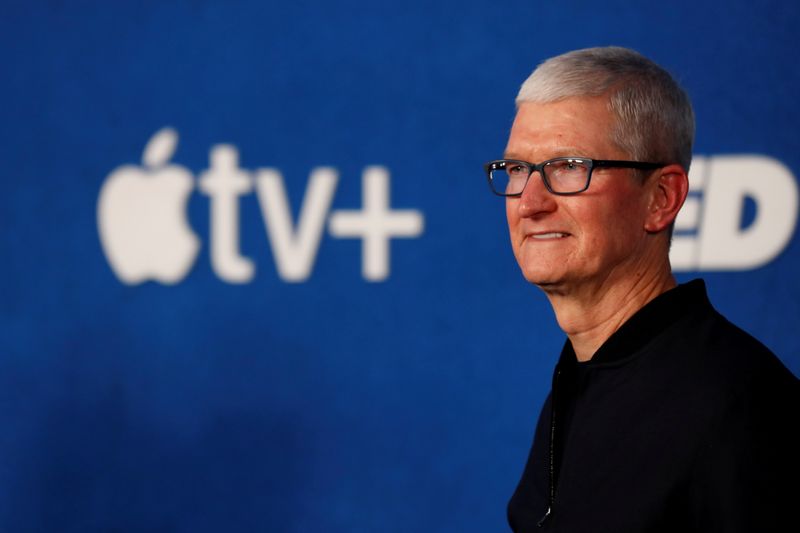 El CEO de Apple, Tim Cook, alertó sobre la escasez de chips (REUTERS/Mario Anzuoni/)