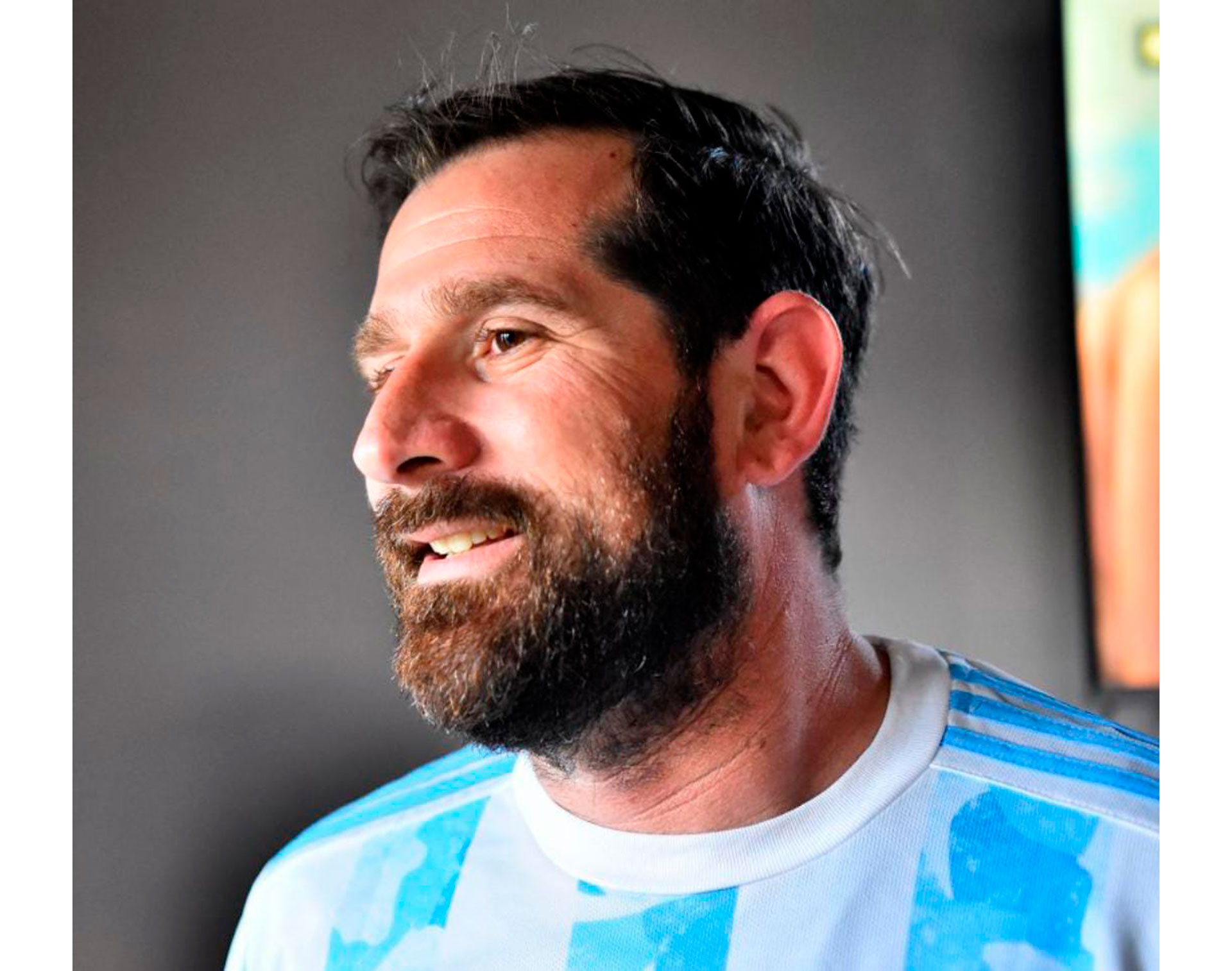 "Messi es una fuente inagotable de noticias, siempre hay material para hacer", asegura Leonardo Esteban Adrián Gorri en diálogo con Infobae (Instagram: @no_soy_messi)
