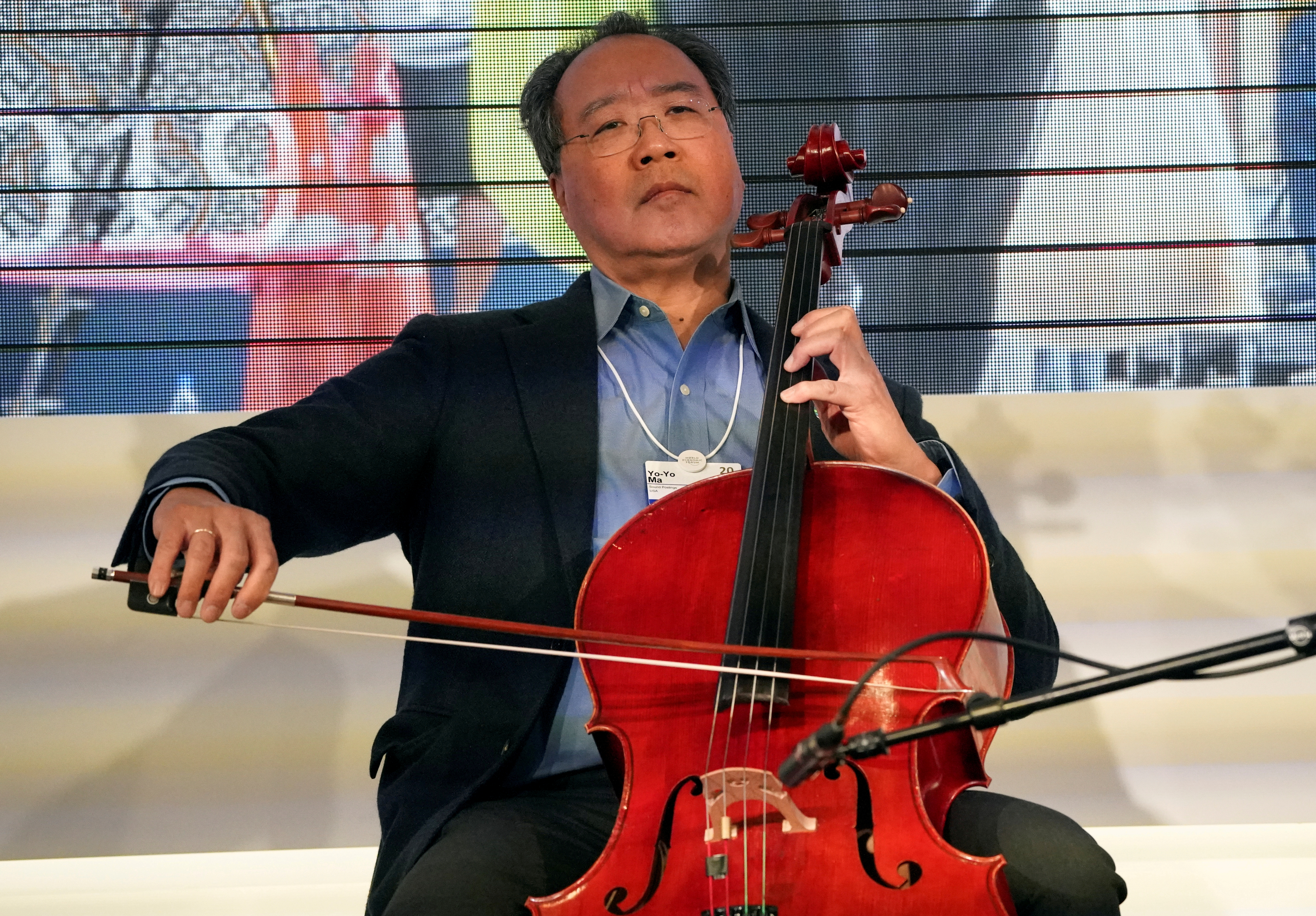 O lendário John Williams se juntará ao violoncelista Yo-Yo Ma para um show no dia 22 de fevereiro (REUTERS/Denis Balibouse)
