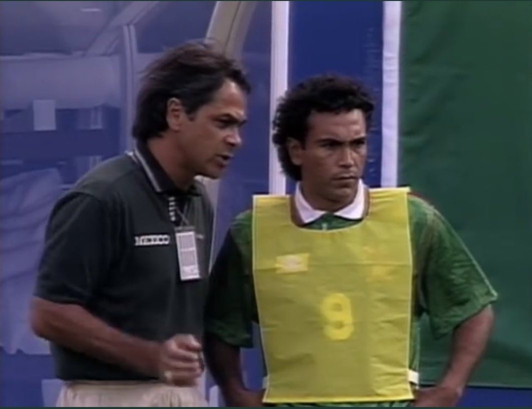 Mejia Baron dirigió la Selección Mexicana en la década de los noventa (Foto: Twitter/@vichernandezm)