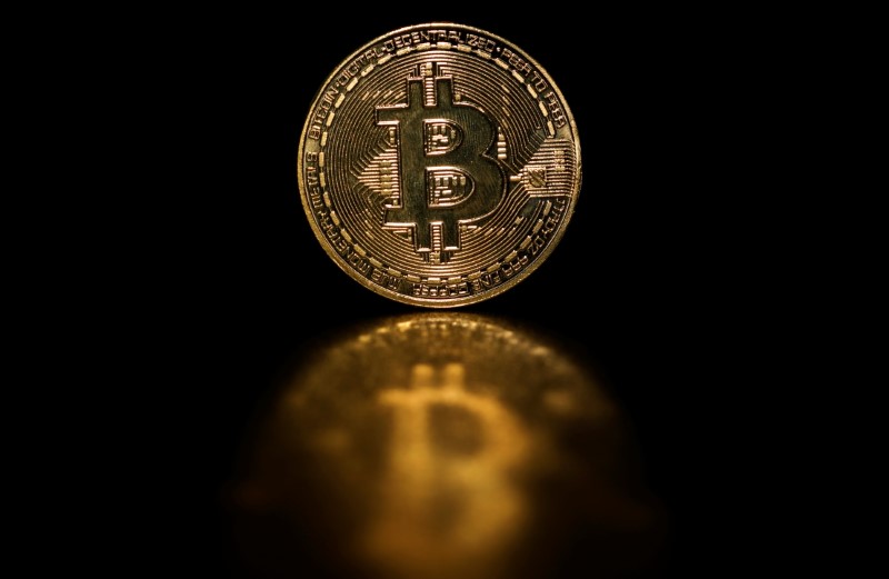 El Bitcoin llegó a superar los USD 40.000 este lunes (REUTERS/Edgar Su/)