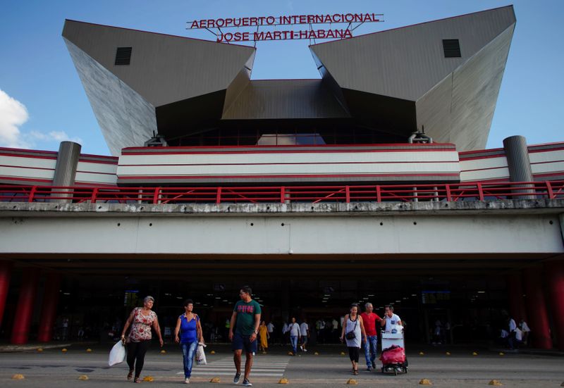 El Aeropuerto Internacional de La Habana lleva el nombre de José Martí (Foto: REUTERS/Alexandre Meneghini)