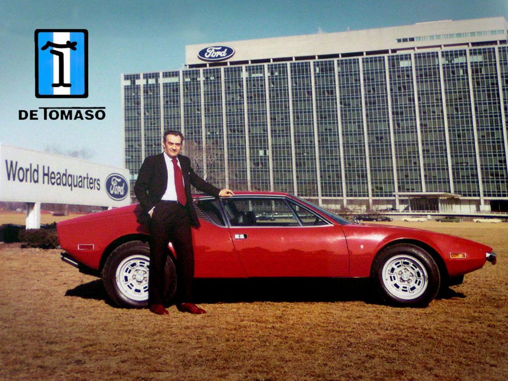 El imperio Automobili De Tomaso llegó a la cúspide cuando Henry Ford II compró el 80% de la empresa y lanzó el Pantera con motor Ford en 1971