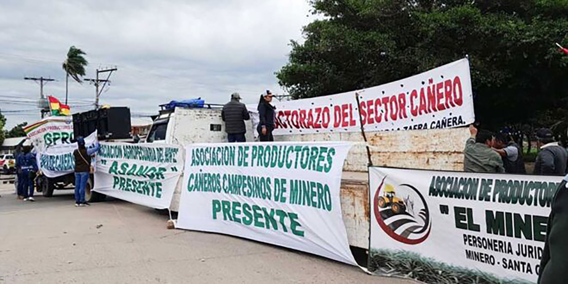Nuevas protestas en Bolivia: productores de Santa Cruz bloquearon una carretera por problemas con el abastecimiento de diésel