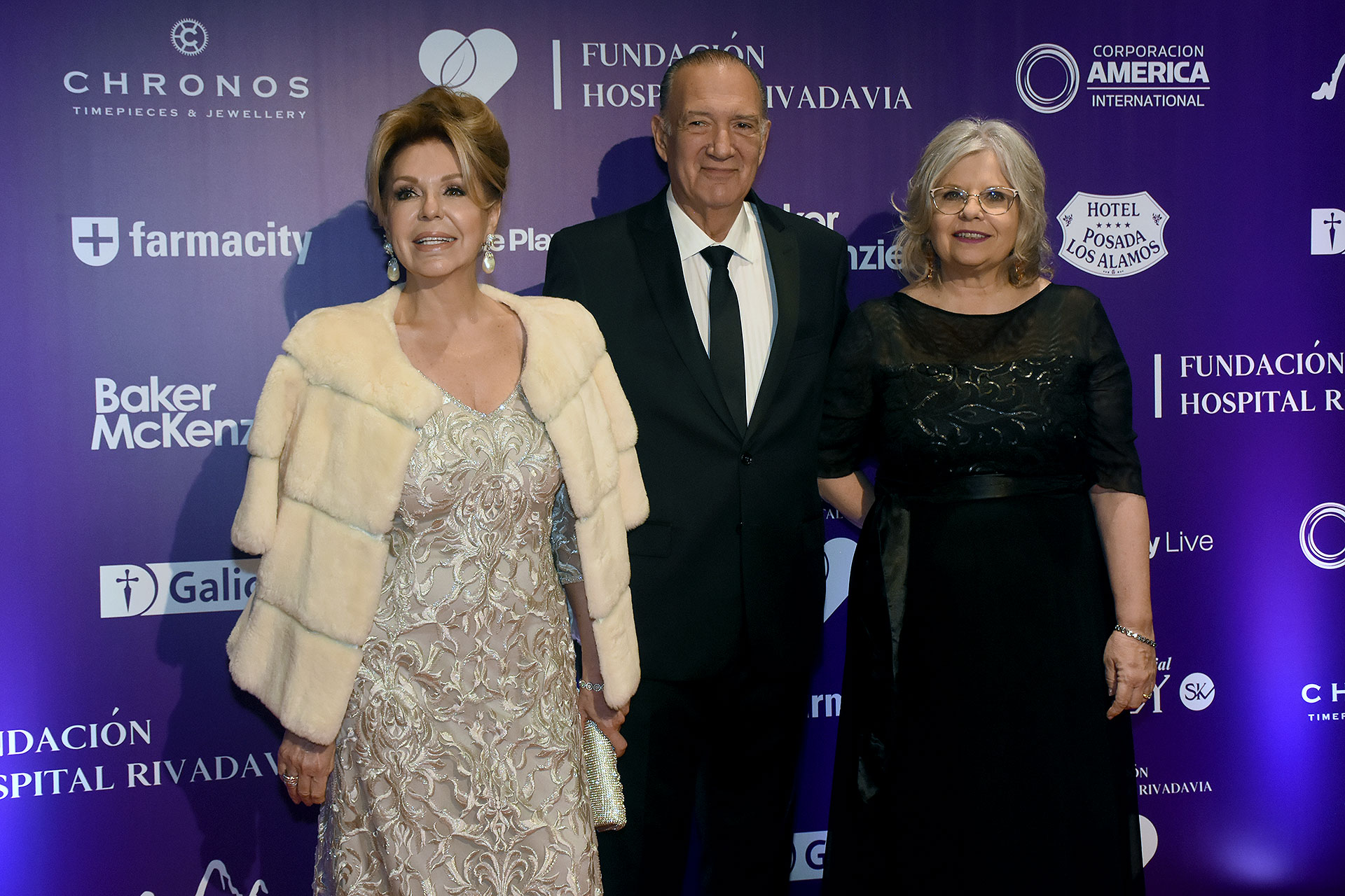 Diana Chugri y Eduardo Fernández Rostello junto a la legisladora porteña, María Bou Pérez, ex ministra de Salud porteña 