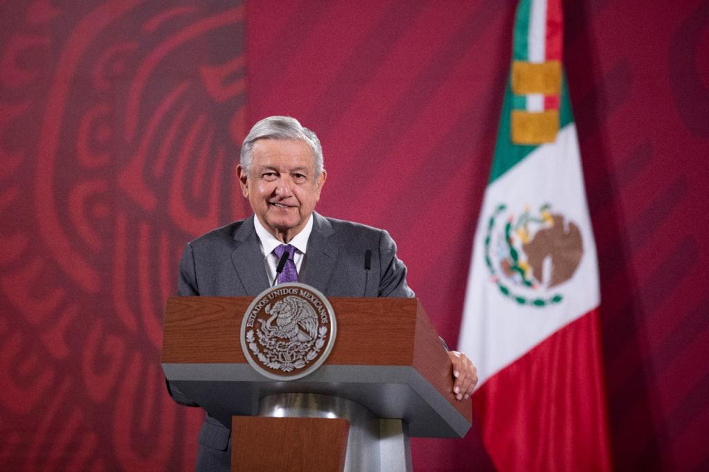 AMLO reiteró que su gobierno sólo protegerá a las empresas pública mexicanas, como CFE y Pemex (Foto: Presidencia de México)