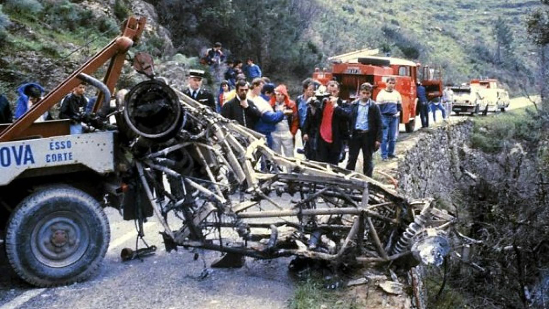 La muerte de Henry Toivonen y su navegante, Sergio Cresto, determinaron la abolición del Grupo B. Fue en mayo de 1986, nuevamente en el Rally de Córcega
