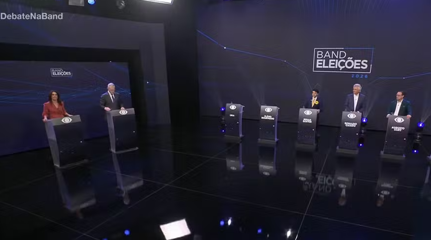 Primer debate presidencial en Brasil: Lula y Flávio Bolsonaro no asistieron y sus rivales cuestionaron su ausencia