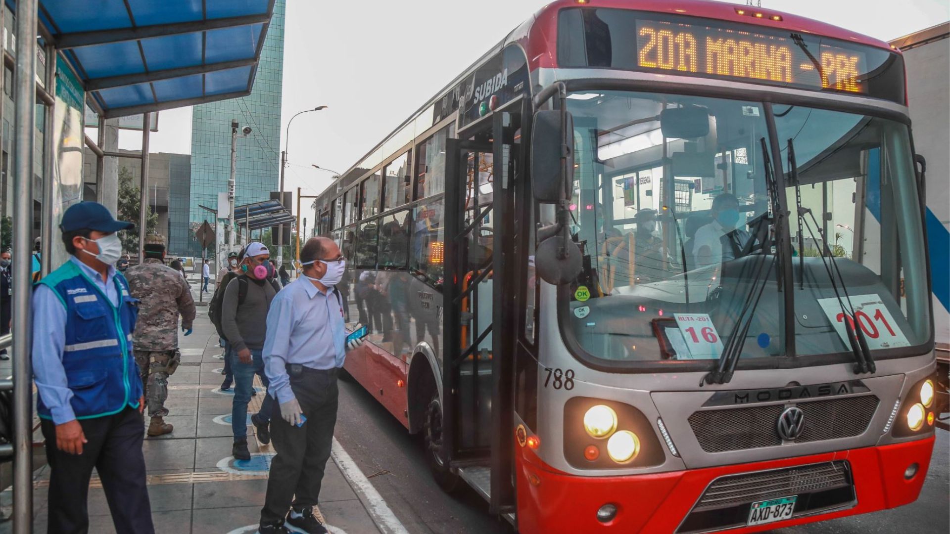 Crisis de los corredores: alerta por buses de transporte que solo funcionarían hasta el 30 de junio