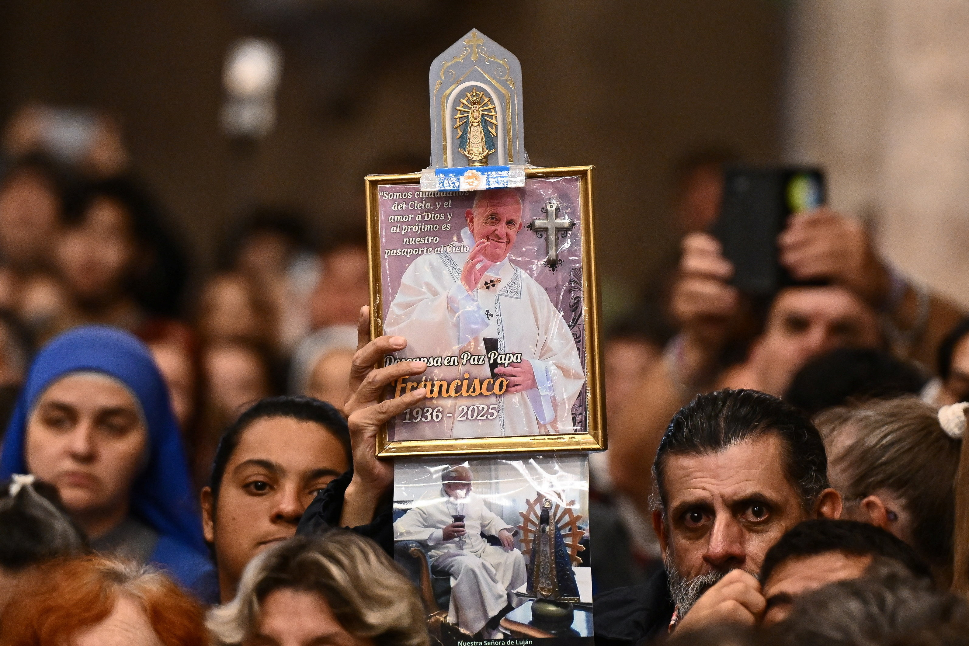 Francisco, el argentino eterno: la misa en Luj&aacute;n, las historias de fe y el eco de un Papa que nunca se fue