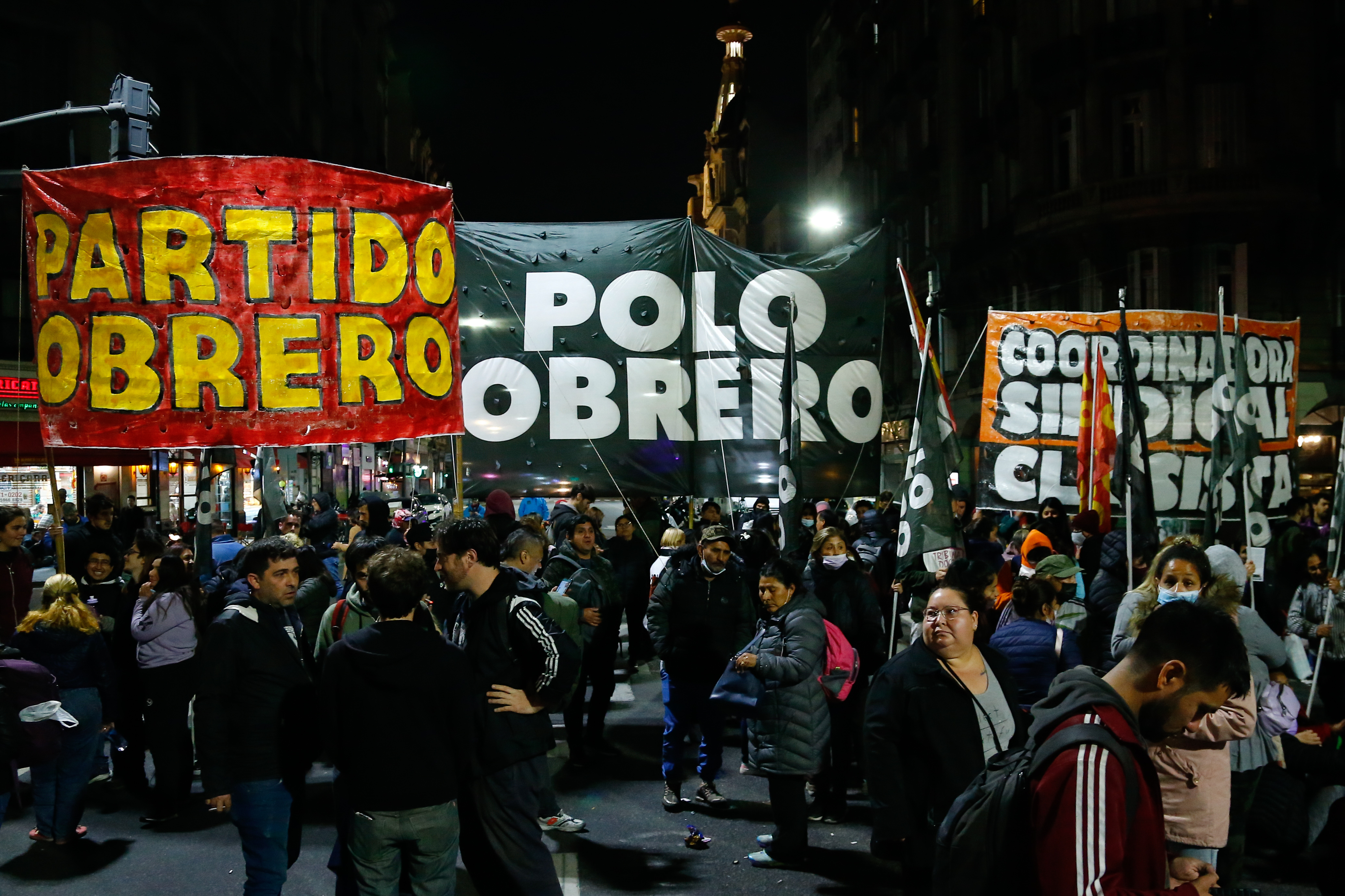 The Polo Obrero and the Unidad Piquetera support Sutna's claim (Last Night/Luciano Gonzalez)