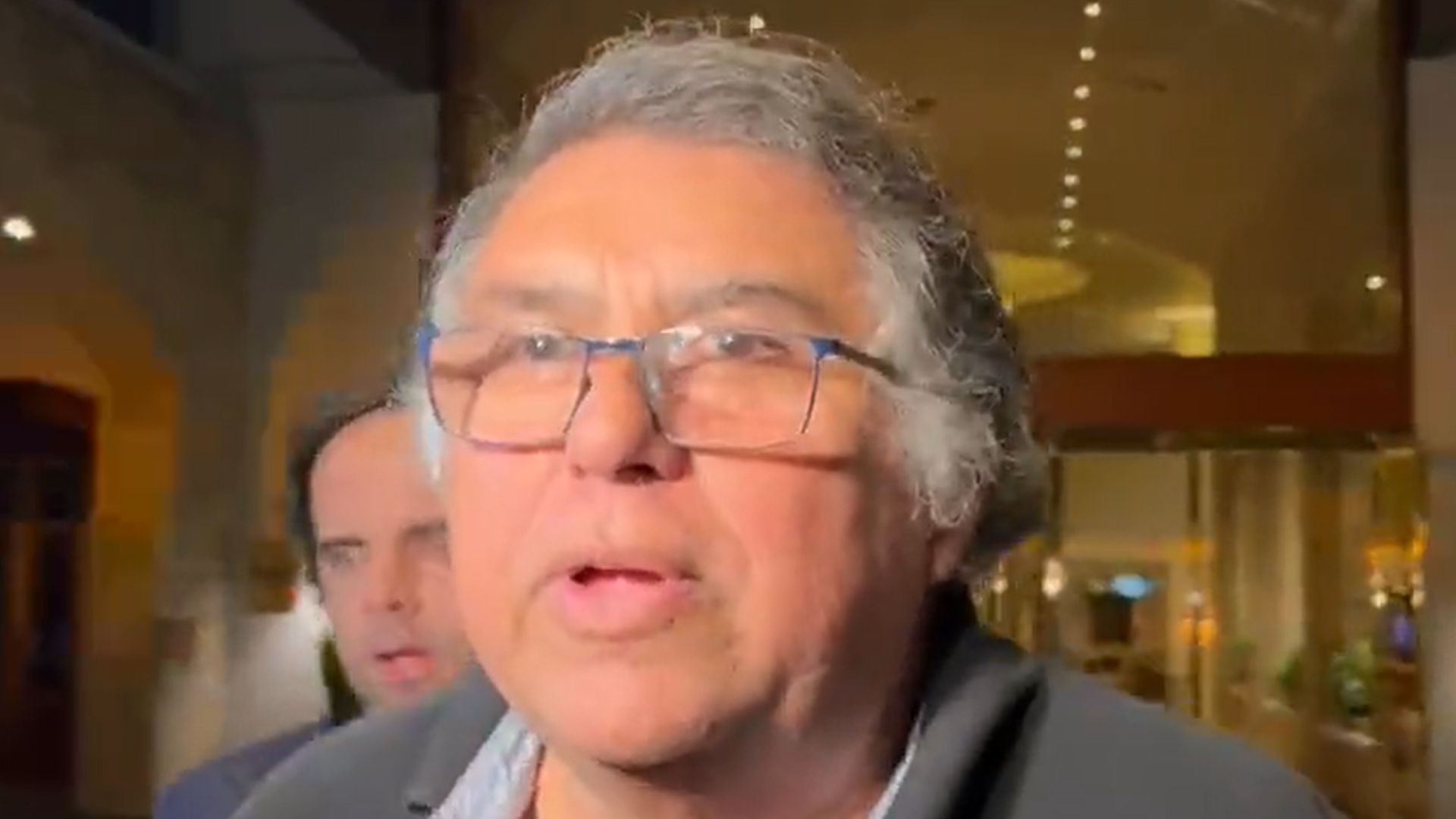 Integrante del Fondo Blanquiazul confirmó que los 'íntimos' siguen firmes en su postura.
